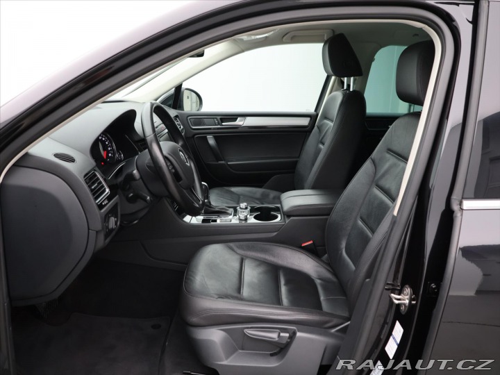 Volkswagen Touareg 3,0 TDI DSG 4M Exclusive 2018