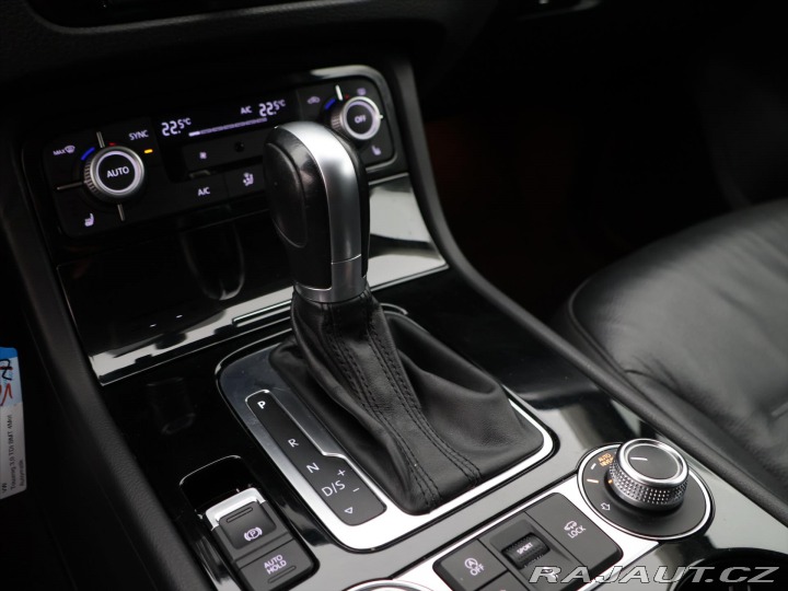 Volkswagen Touareg 3,0 TDI DSG 4M Exclusive 2018