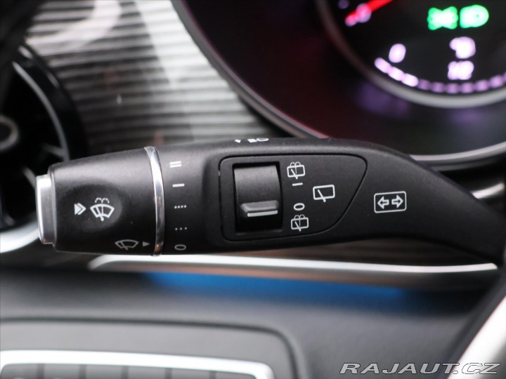 Mercedes-Benz V 2,0 250d XL 140kW Aut. DP 2020