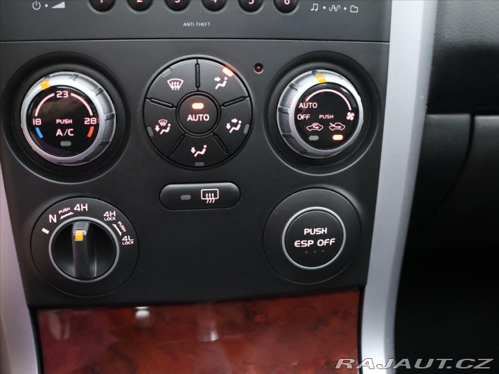 Suzuki Grand Vitara 2,0 JLX 103kW Aut. CZ 2007