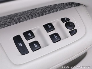 Volvo V60 2,0 D3 110kW Drive-E Mome 2020