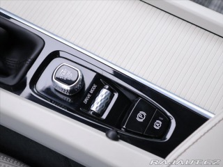 Volvo V60 2,0 D3 110kW Drive-E Mome 2020