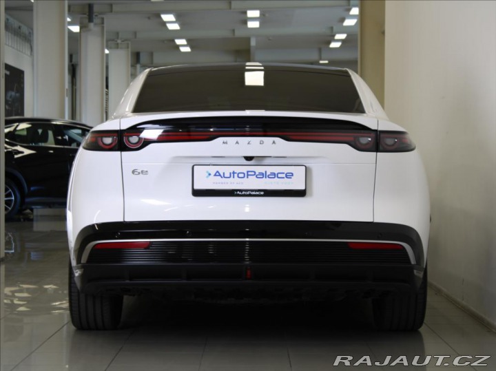 Mazda Ostatní modely 6e 0,1 80kWh Long RANGE 5040 2026