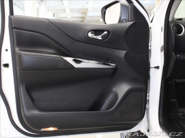 Nissan Navara 2,3 dCi 140kW AT Tekna 1. 2016