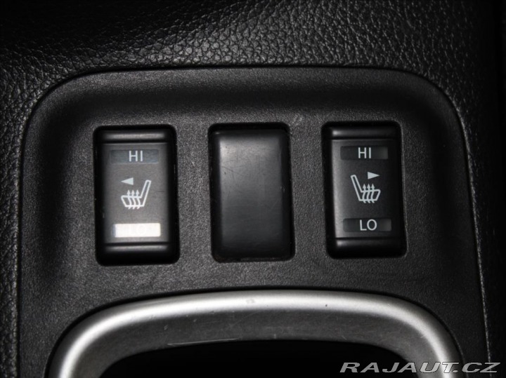 Nissan Navara 2,3 dCi 140kW AT Tekna 1. 2016