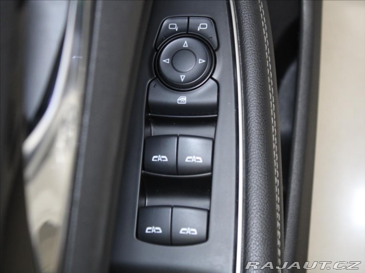 Opel Insignia 2,0 GSI 191kW 4x4 Bose Vý 2018