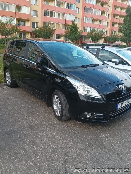 Peugeot 5008 1,6 2013