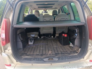 Peugeot 807 2,2   hdi 1800