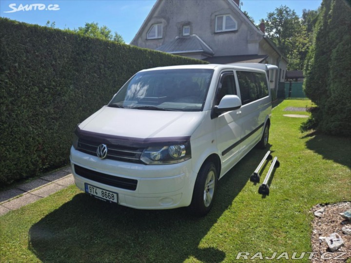 Volkswagen Caravelle 2,0 2010