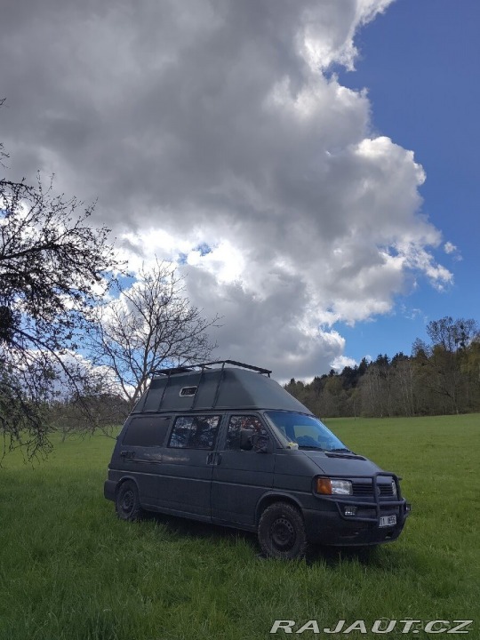 Volkswagen Transporter 2,4   Transporter T4 D sy 1996