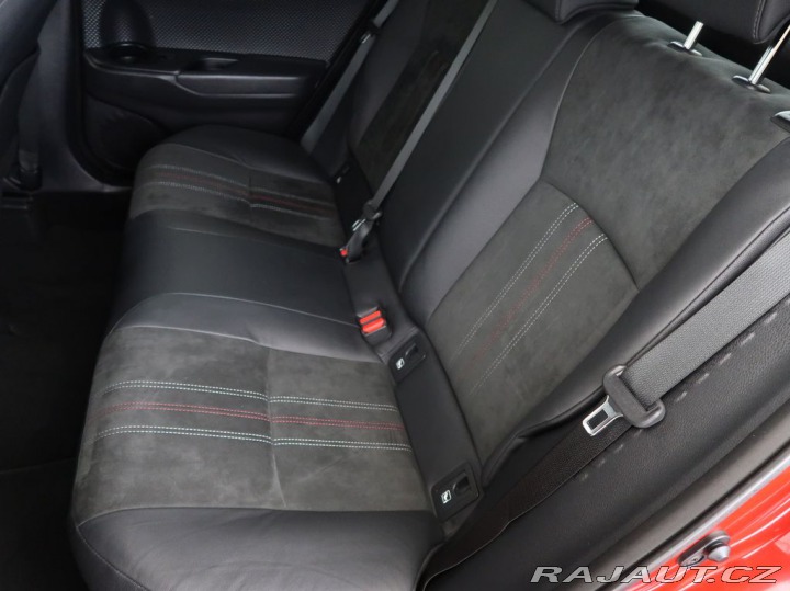 Toyota C-HR 2.0Hybrid,CZ,1Maj,GR-Spor 2023