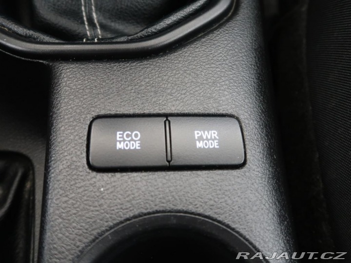 Toyota Hilux 2.4,D-4D,DoubleCab,4x4,Li 2019