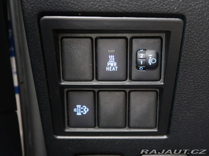 Toyota Hilux 2.4,D-4D,DoubleCab,4x4,Li 2019