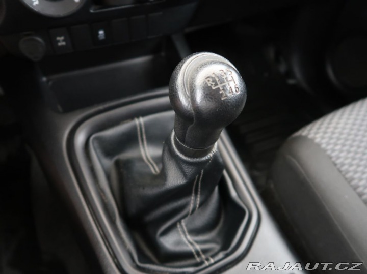 Toyota Hilux 2.4,D-4D,DoubleCab,4x4,Li 2019