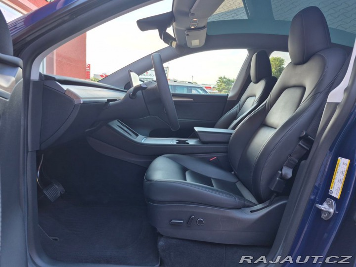 Tesla Model Y Long Range Dual Motor 378 2022