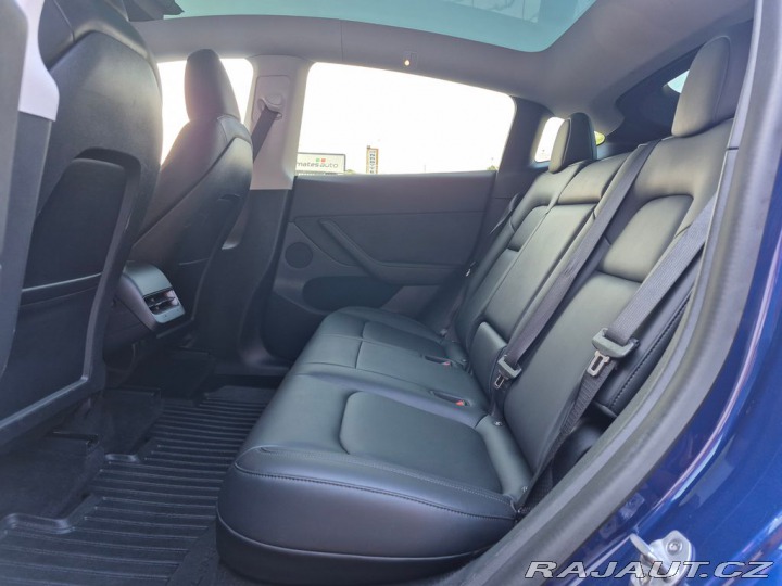 Tesla Model Y Long Range Dual Motor 378 2022