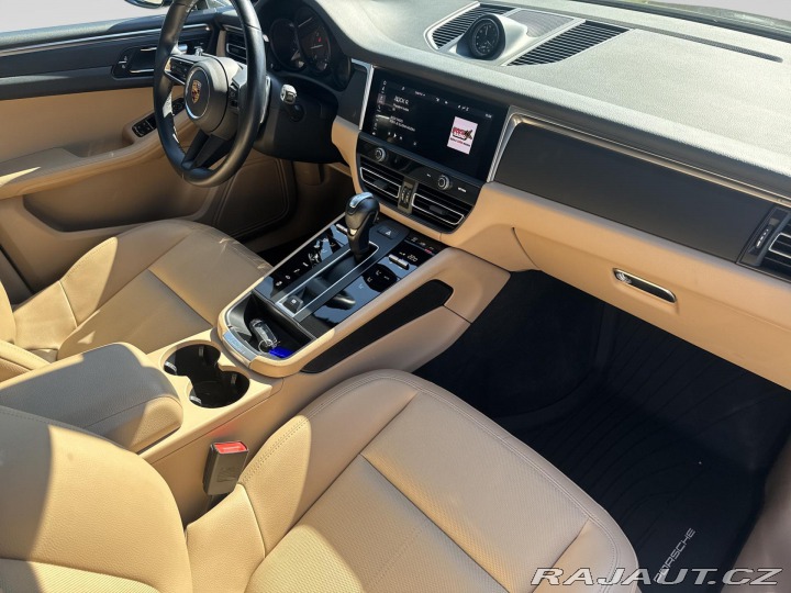 Porsche Macan 2.0 2022