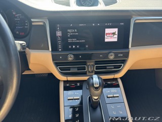 Porsche Macan 2.0 2022