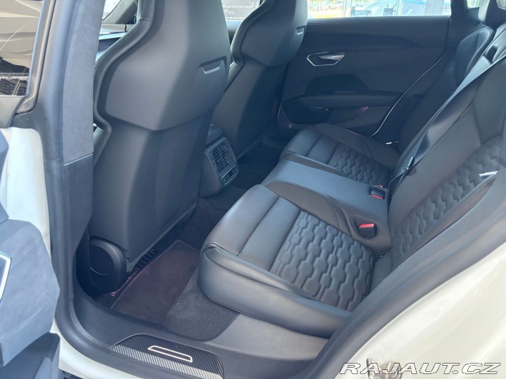 Audi Ostatní modely 440kW 2021