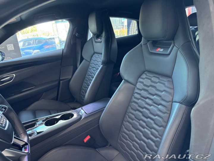 Audi Ostatní modely 440kW 2021