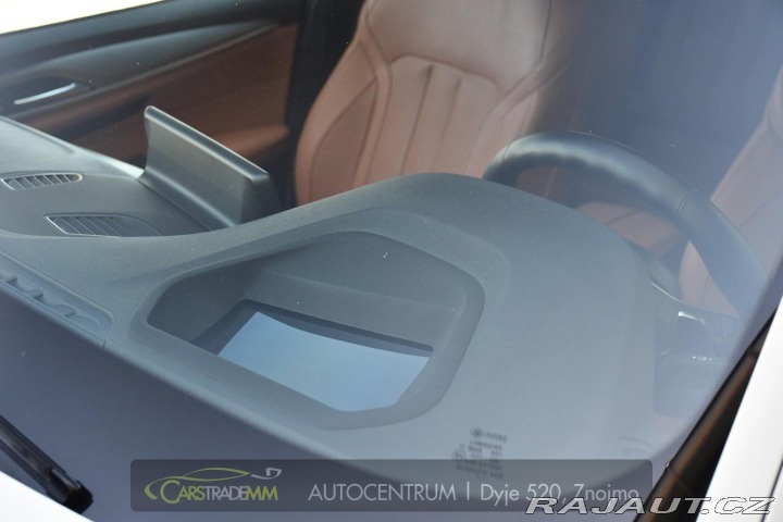 BMW 5 530xD M-SPORT H&K HUD 2019