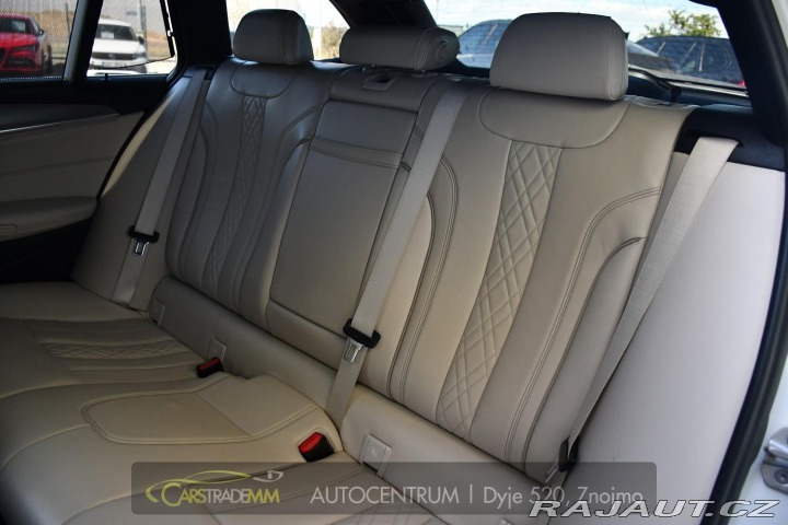 BMW 5 520d xD M-SPORT REZERVACE 2018