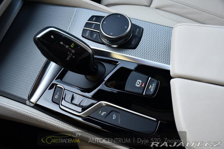 BMW 5 520d xD M-SPORT REZERVACE 2018