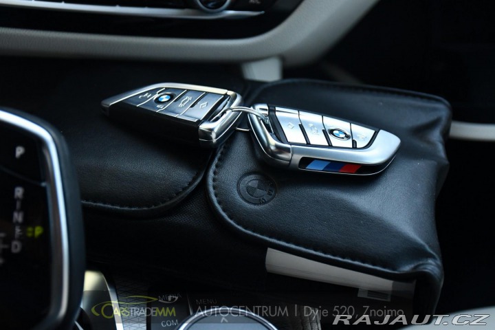 BMW 5 520d xD M-SPORT HEAD-UP P 2018