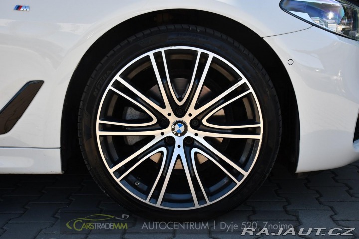 BMW 5 520d xD M-SPORT REZERVACE 2018