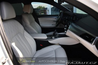BMW 5 520d xD M-SPORT HEAD-UP P 2018