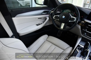 BMW 5 520d xD M-SPORT HEAD-UP P 2018
