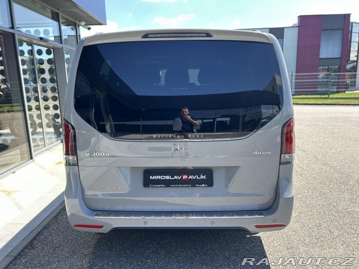 Mercedes-Benz V V 300d 4MATIC EXCLUSIVE L 2025