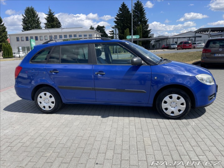 Škoda Fabia 1,4 i 63kw Ambiente ESP T 2009
