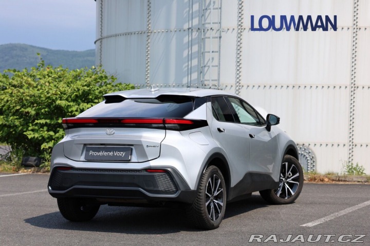 Toyota C-HR 2.0 PHEV Style 2025