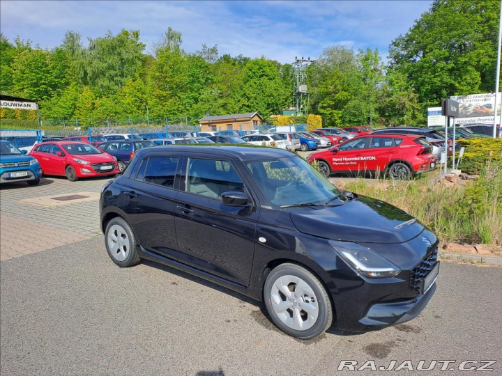 Suzuki Swift 1,2 PREMIUM HYBRID 2026