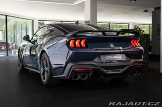 Ford Mustang Dark Horse 2025