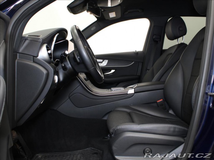 Mercedes-Benz GLC 2,0 220d 4M Paměť 360° Ta 2022