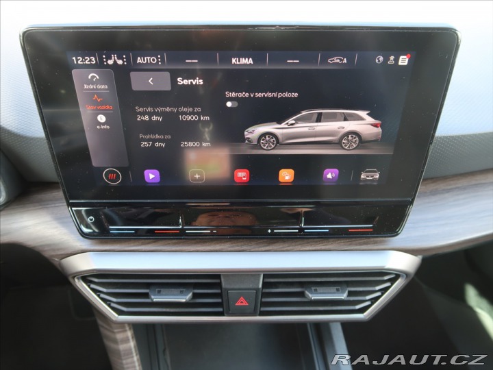 Seat Leon 1,4 TSI e-Hybrid Xcellenc 2023