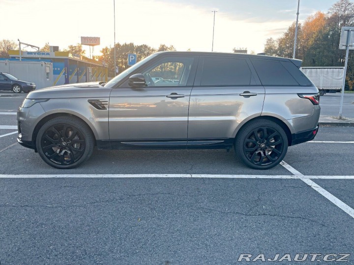 Land Rover Range Rover 3,0 D300 HSE (221 kW), 2021