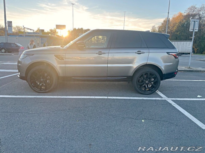 Land Rover Range Rover 3,0 D300 HSE (221 kW), 2021