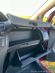 Toyota Yaris 1,0 120 tis. km, ideáln 2009