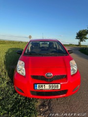 Toyota Yaris 1,0 120 tis. km, ideáln 2009