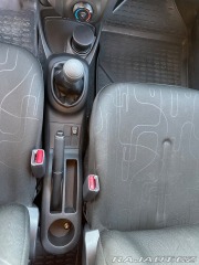 Toyota Yaris 1,0 120 tis. km, ideáln 2009