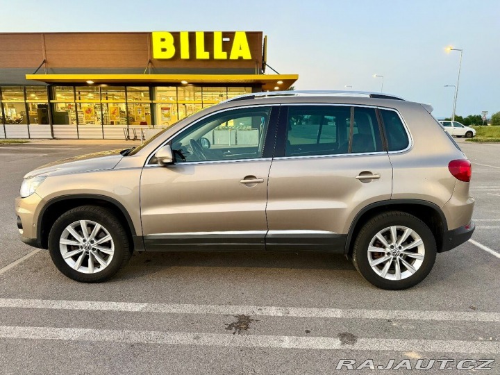 Volkswagen Tiguan 2,0   TDI 103 kW 4x4 DSG 2012