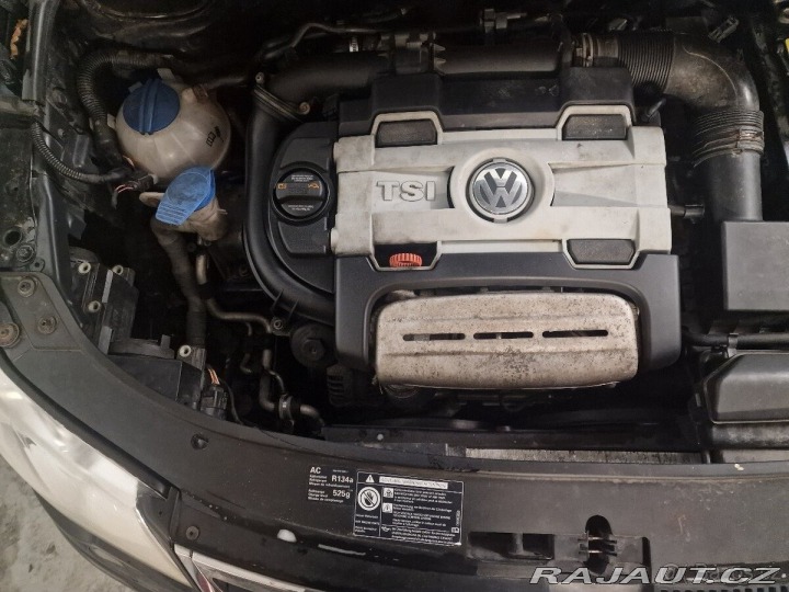 Volkswagen Touran 1,4   Lidový vůz 2007