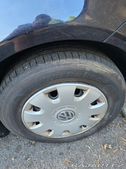 Volkswagen Touran 1,4   Lidový vůz 2007
