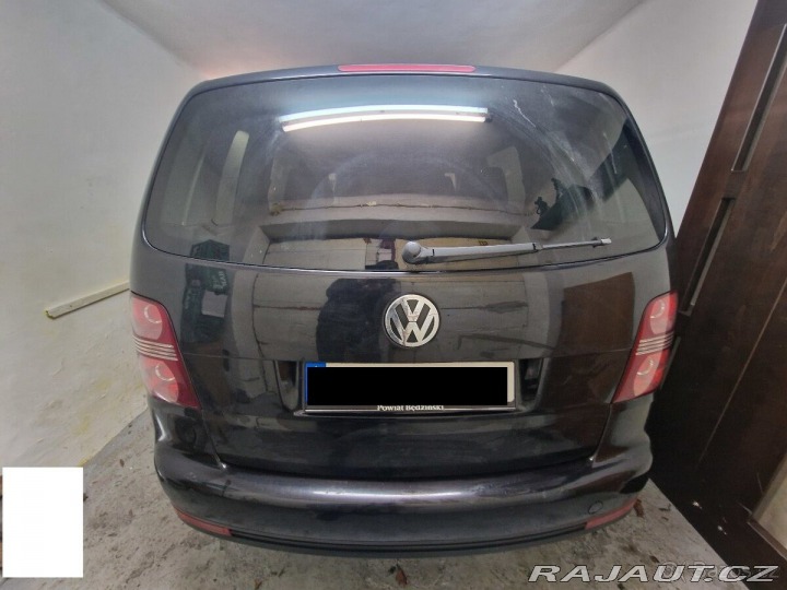 Volkswagen Touran 1,4   Lidový vůz 2007