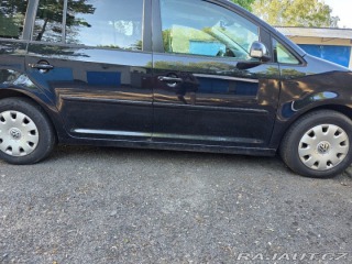 Volkswagen Touran 1,4 Lidový vůz 2007