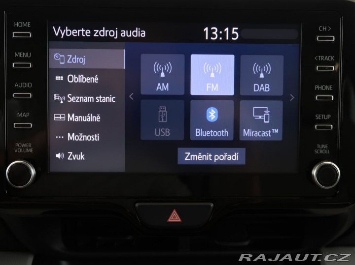 Toyota Yaris 1.5Hybrid,CZ,SelectionEle 2021