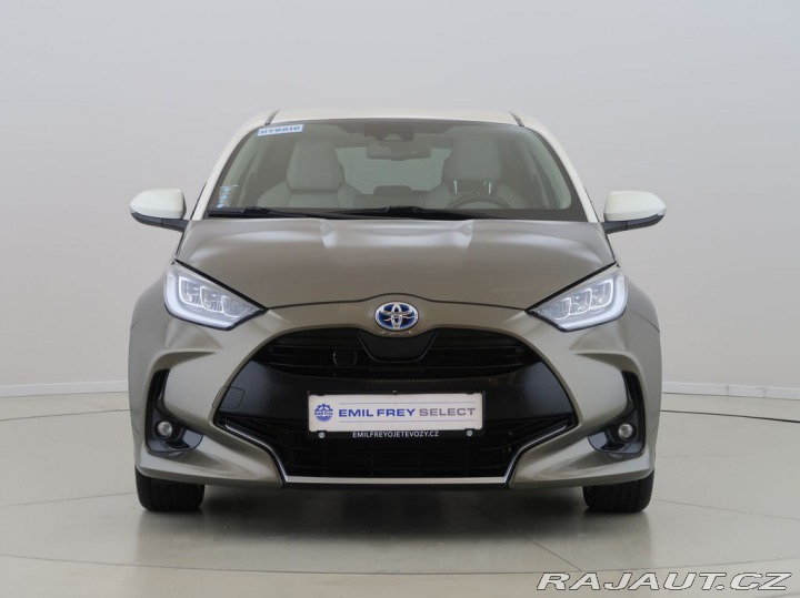 Toyota Yaris 1.5Hybrid,CZ,SelectionEle 2021